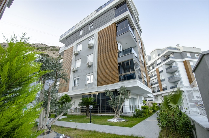 شقة 1 + 1 في منطقة هورما كونيالتي أنطاليا