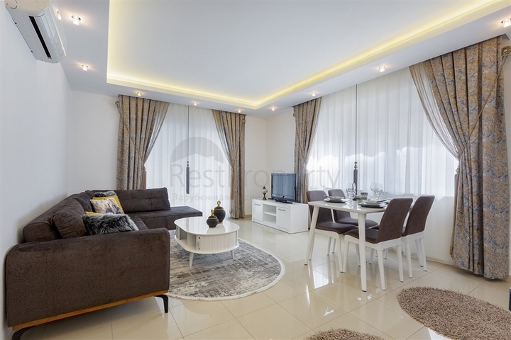 منطقة راقية - شقة واسعة من تصميم غرفة وصالة - مجمع انيق - اوبا / الانيا 