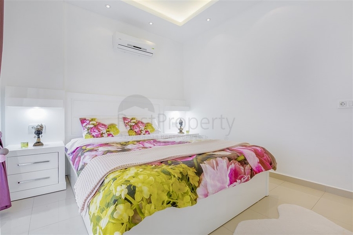 منطقة راقية - شقة واسعة من تصميم غرفة وصالة - مجمع انيق - اوبا / الانيا 