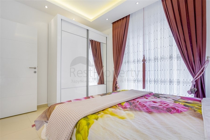 منطقة راقية - شقة واسعة من تصميم غرفة وصالة - مجمع انيق - اوبا / الانيا 