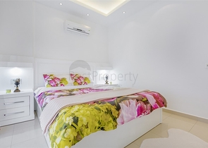 منطقة راقية - شقة واسعة من تصميم غرفة وصالة - مجمع انيق - اوبا / الانيا 