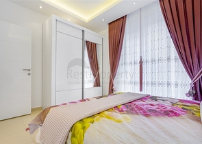 منطقة راقية - شقة واسعة من تصميم غرفة وصالة - مجمع انيق - اوبا / الانيا 