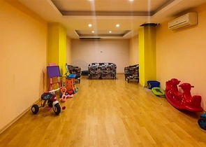 شقة نظام فندقي - مجمع بخدمات متكاملة - في مركز الانيا 