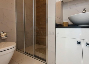 شقة نظام فندقي - مجمع بخدمات متكاملة - في مركز الانيا 