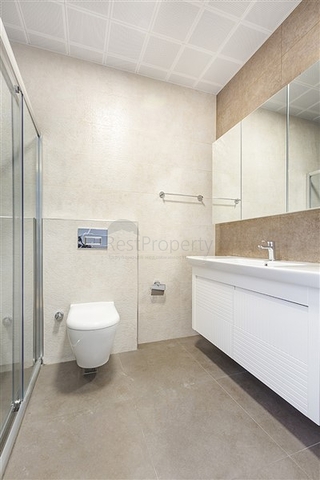 شقة عائلية  -4 غرف وصالة- مطبخ منفصل - مجمع سكني حديث - مهموتلار /الانيا 