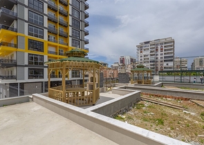 شقة عائلية  -4 غرف وصالة- مطبخ منفصل - مجمع سكني حديث - مهموتلار /الانيا 