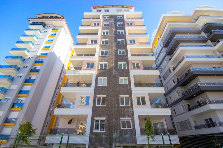 تصميم فاخر - طابق مرتفع - شقة غرفتين وصالة مفروشة - مهموتلار / الانيا 