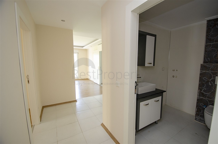 شقق واسعة 2 + 1 في وسط لارا أنطاليا