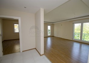 شقق واسعة 2 + 1 في وسط لارا أنطاليا