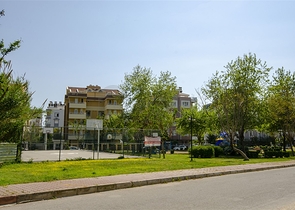 شقق واسعة 2 + 1 في وسط لارا أنطاليا