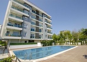 شقق واسعة 2 + 1 في وسط لارا أنطاليا