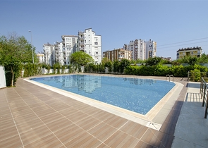 شقق واسعة 2 + 1 في وسط لارا أنطاليا