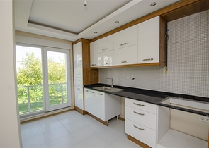 شقق واسعة 2 + 1 في وسط لارا أنطاليا