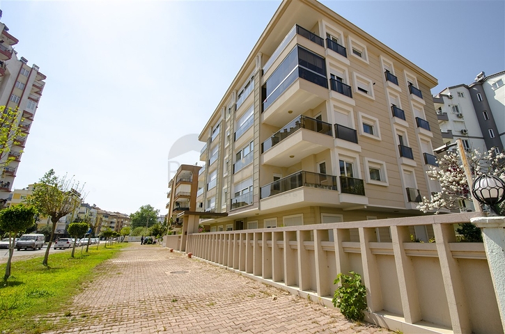 شقق 2 + 1 و 3 + 1 في مجمع بالقرب من شلال دودان في لارا