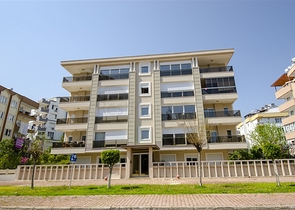 شقق 2 + 1 و 3 + 1 في مجمع بالقرب من شلال دودان في لارا