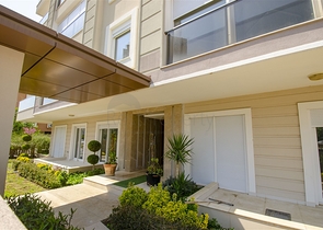 شقق 2 + 1 و 3 + 1 في مجمع بالقرب من شلال دودان في لارا