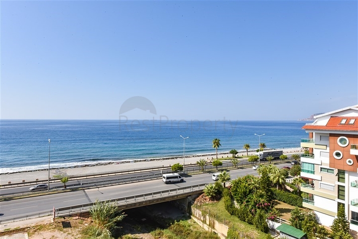 اطلالة بحر مباشرة - مجمع قيد الانشاء - في كاستل / الانيا 