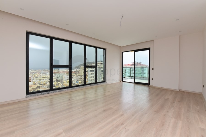 شقة 3 غرف وصالة - مطبخ منفصل - مجمع حديث في مركز الانيا 