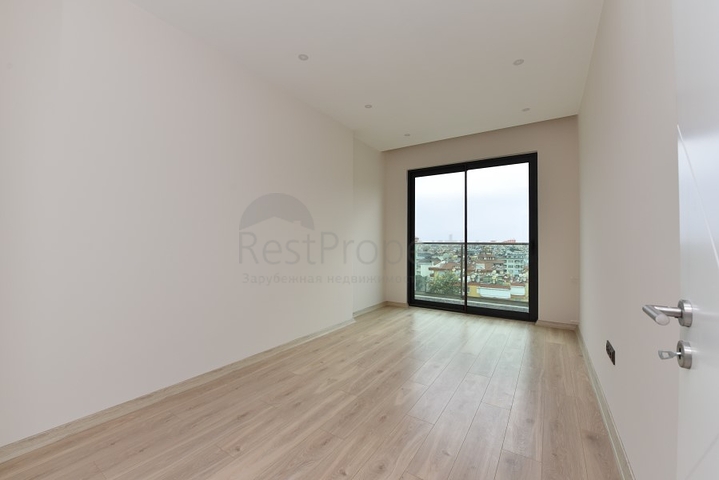 شقة 3 غرف وصالة - مطبخ منفصل - مجمع حديث في مركز الانيا 