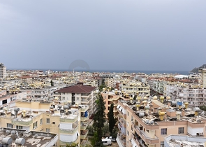 شقة 3 غرف وصالة - مطبخ منفصل - مجمع حديث في مركز الانيا 