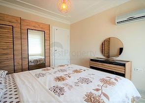 سعر مناسب - شقة غرفتين وصالة - جانب الجامعة - في منطقة جيكجلي / الانيا 