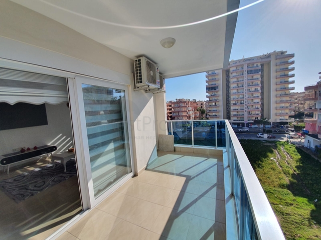 مجمع سكني حديث وقريب من البحر - شقة واسعة 1+1 - مفروشة - في مهموتلار / الانيا 