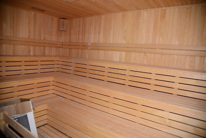 مجمع سكني حديث وقريب من البحر - شقة واسعة 1+1 - مفروشة - في مهموتلار / الانيا 