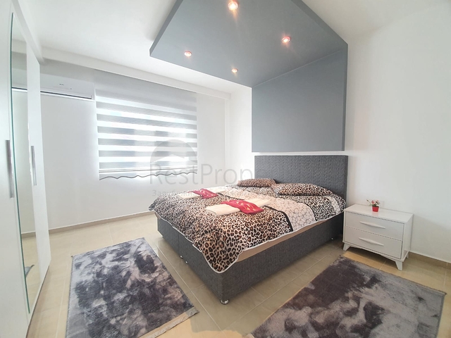 مجمع سكني حديث وقريب من البحر - شقة واسعة 1+1 - مفروشة - في مهموتلار / الانيا 