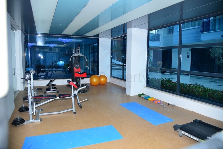 مجمع سكني حديث وقريب من البحر - شقة واسعة 1+1 - مفروشة - في مهموتلار / الانيا 