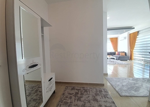 مجمع سكني حديث وقريب من البحر - شقة واسعة 1+1 - مفروشة - في مهموتلار / الانيا 