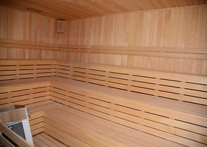 مجمع سكني حديث وقريب من البحر - شقة واسعة 1+1 - مفروشة - في مهموتلار / الانيا 