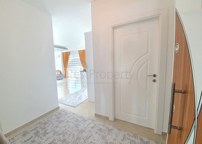 مجمع سكني حديث وقريب من البحر - شقة واسعة 1+1 - مفروشة - في مهموتلار / الانيا 