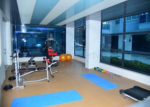 مجمع سكني حديث وقريب من البحر - شقة واسعة 1+1 - مفروشة - في مهموتلار / الانيا 