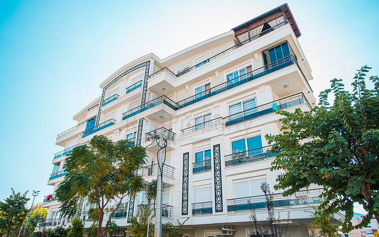 شقة بغرفة نوم واحدة مع أثاث في ليمان 800 م على البحر