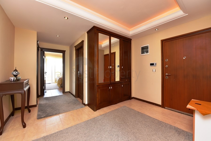 اطلالة بحر - شقة عائلية غرفتين وصالة - مهموتلار / الانيا 