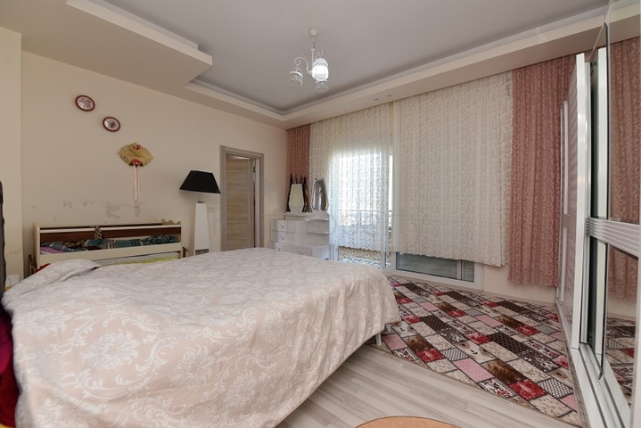 باطلالة بحر - دوبلكس 4 غرف - مفروشة - في مهموتلار / الانيا 