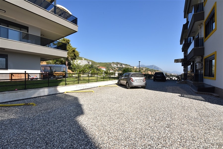 اطلالة بحر وقلعة - دوبلكس فاخرة - مركز الانيا 