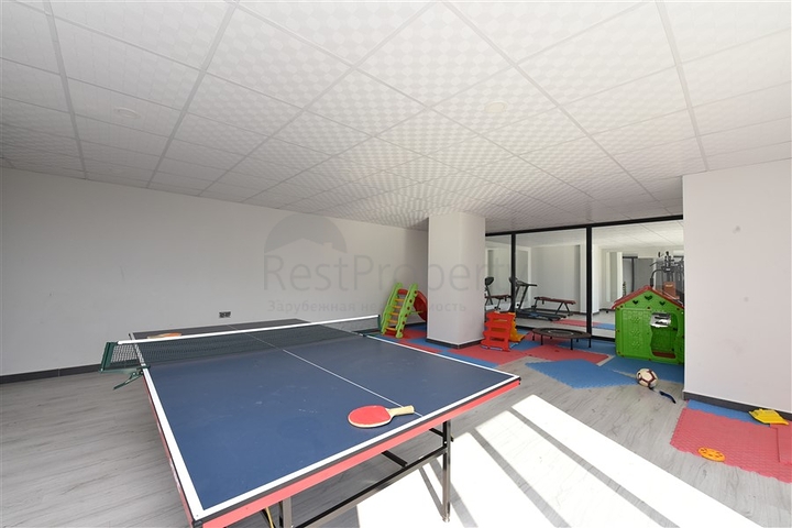 اطلالة بحر وقلعة - دوبلكس فاخرة - مركز الانيا 