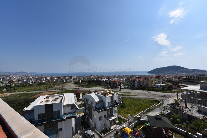 اطلالة بحر وقلعة - دوبلكس فاخرة - مركز الانيا 