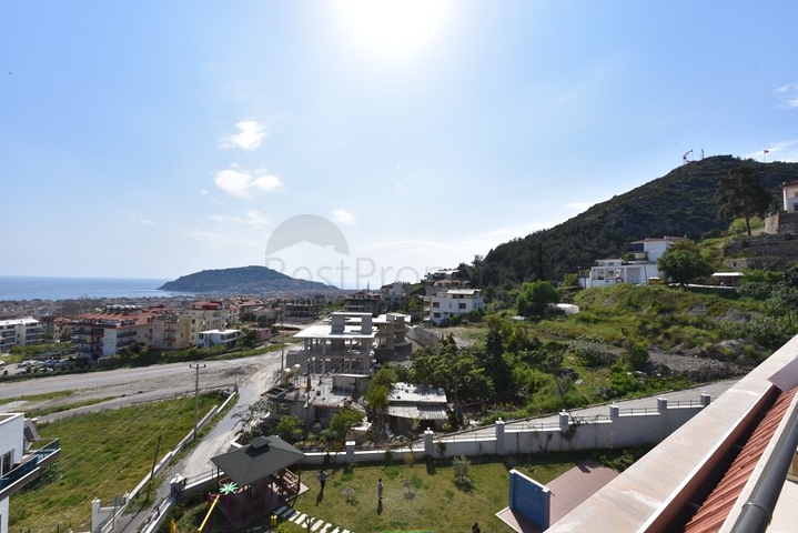 اطلالة بحر وقلعة - دوبلكس فاخرة - مركز الانيا 