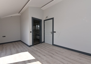 اطلالة بحر وقلعة - دوبلكس فاخرة - مركز الانيا 