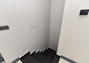 اطلالة بحر وقلعة - دوبلكس فاخرة - مركز الانيا 