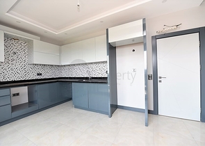 اطلالة بحر وقلعة - دوبلكس فاخرة - مركز الانيا 