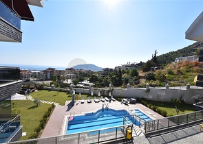 اطلالة بحر وقلعة - دوبلكس فاخرة - مركز الانيا 