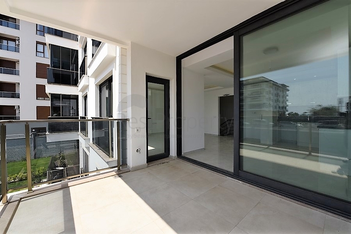 حديقة دوبلكس - غرفتين وصالة - مجمع حديث مع اطلالة بحر - كاستل / الانيا 