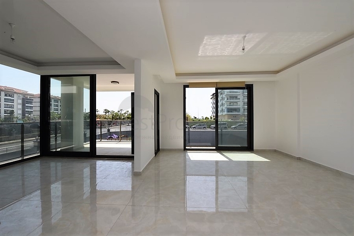 حديقة دوبلكس - غرفتين وصالة - مجمع حديث مع اطلالة بحر - كاستل / الانيا 