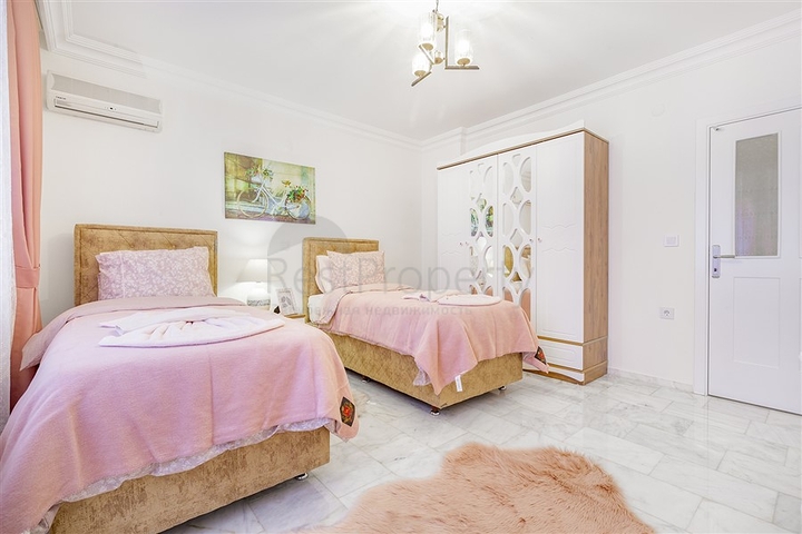 شقة واسعة - غرفتين وصالة مفروشة  مع مطبخ منفصل - مهموتلار / الانيا