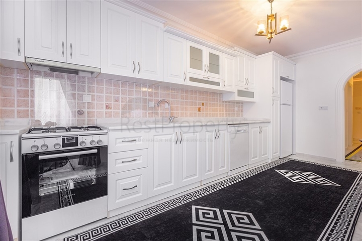 شقة واسعة - غرفتين وصالة مفروشة  مع مطبخ منفصل - مهموتلار / الانيا