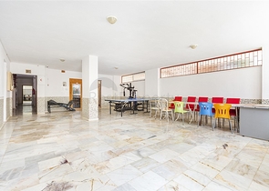 شقة واسعة - غرفتين وصالة مفروشة  مع مطبخ منفصل - مهموتلار / الانيا