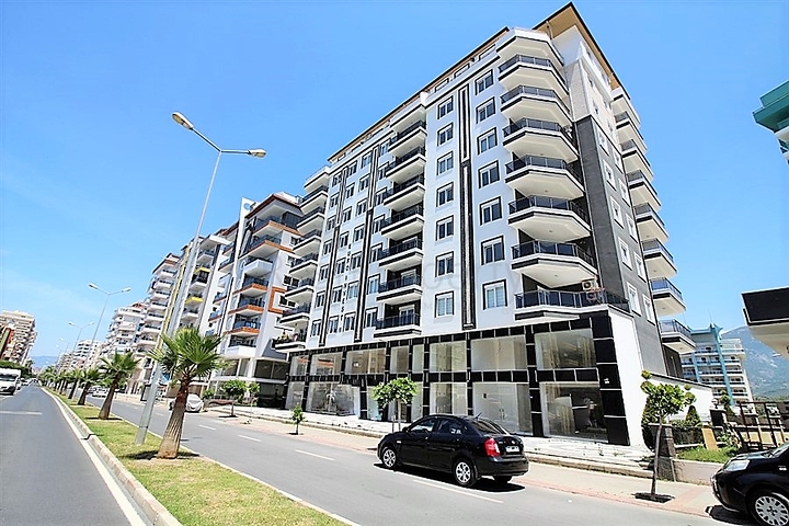 اطلالة بحر - على شارع بارباروس - دوبلكس 3 غرفة وصالة - مهموتلار / الانيا 